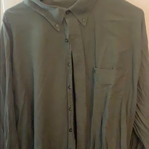 Cutter and buck size 3xlt Forest green Dress shirt